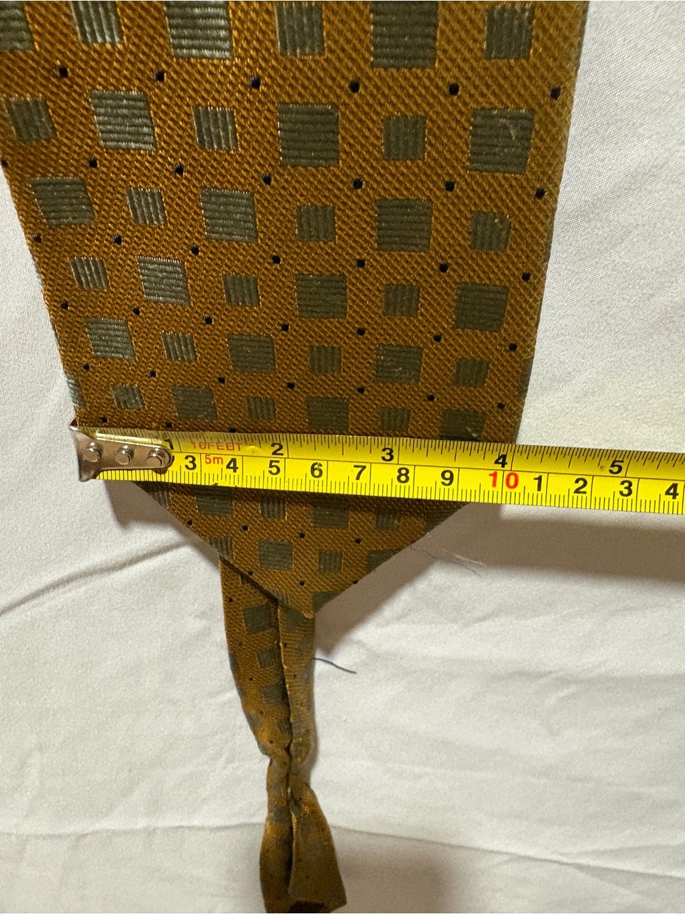 BOSA Italy 100% Silk Men’s Tie Gold Geometric Squares Gray & Olive Pattern - Picture 4 of 4